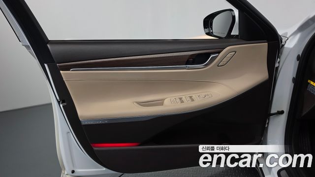 Hyundai Grandeur (IG) 2.4 Premium Special 2018 — фото 30