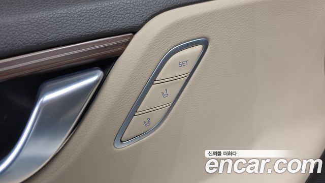 Hyundai Grandeur (IG) 2.4 Premium Special 2018 — фото 40