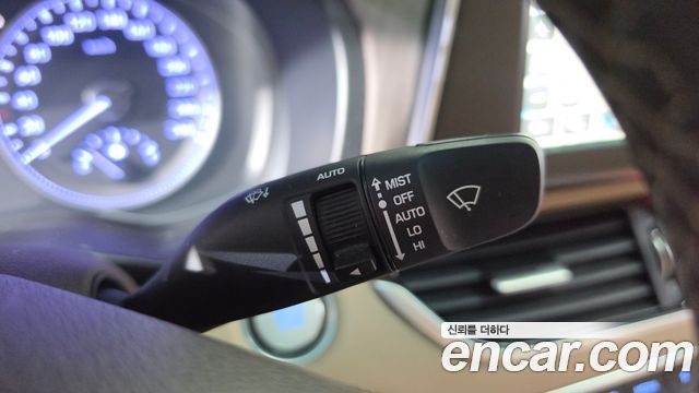 Hyundai Grandeur (IG) 2.4 Premium Special 2018 — фото 45