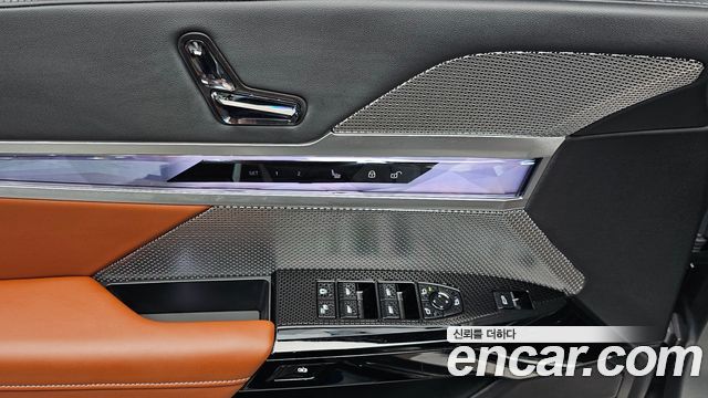 BMW 7 Series (G70) 740i xDrive M Sport Limited 2025 — фото 28