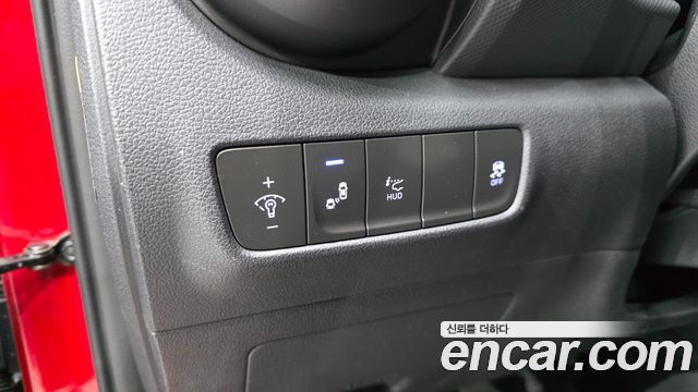 Hyundai Kona 1.6 Turbo 2WD Modern Art 2018 — фото 17