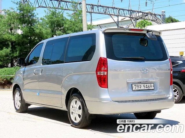 Hyundai Grand Starex 4WD Wagon 12-Seater Modern 2020 — фото 3