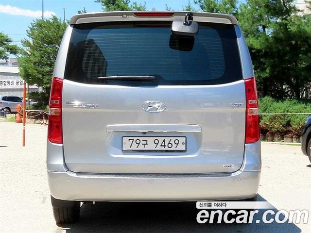 Hyundai Grand Starex 4WD Wagon 12-Seater Modern 2020 — фото 4