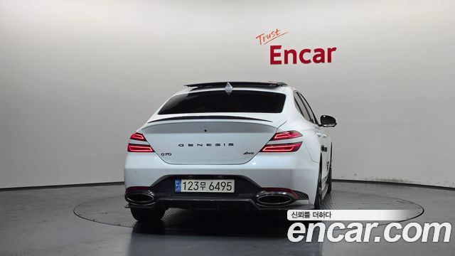 Genesis G70 Gasoline 3.3T 4WD 2023 — фото 4