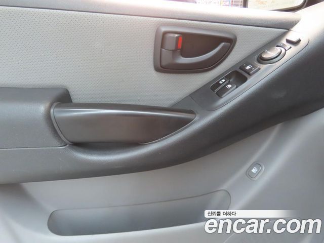 Hyundai Grand Starex Van 5-Seater Smart 2021 — фото 18