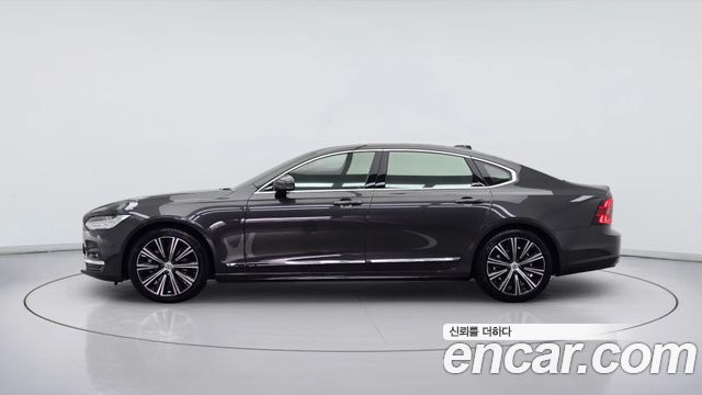 Volvo S90 B5 Ultimate Bright 2023 — фото 3
