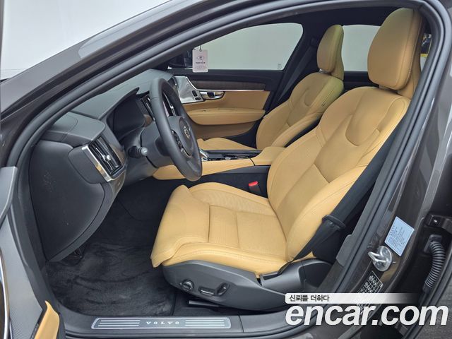 Volvo S90 B5 Ultimate Bright 2023 — фото 9