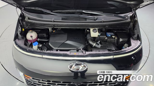 Hyundai Staria Cargo 5-Seater Modern 2022 — фото 6
