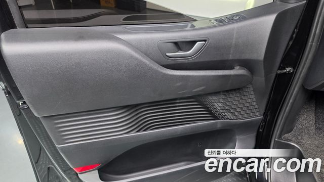 Hyundai Staria Cargo 5-Seater Modern 2022 — фото 30
