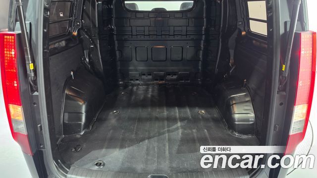 Hyundai Staria Cargo 5-Seater Modern 2022 — фото 39