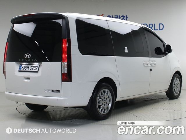 Hyundai Staria HEV 1.6T Cargo 5-Seater Modern 2026 — фото 2