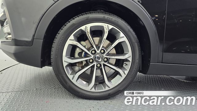 KG Mobility (SsangYong) Tivoli Armor Gear Edition 2WD 2018 — фото 5