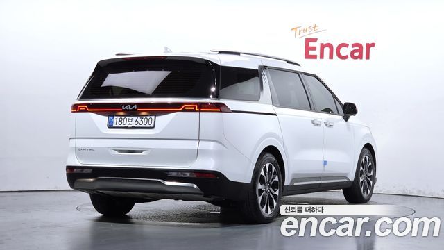 Kia Carnival (IV) Gasoline 7-Seater Signature 2022 — фото 2