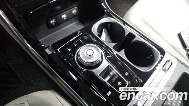 Kia Carnival (IV) Gasoline 7-Seater Signature 2022 — фото 9