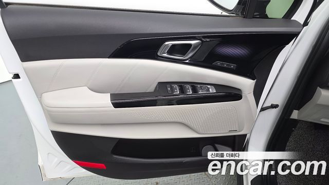 Kia Carnival (IV) Gasoline 7-Seater Signature 2022 — фото 24