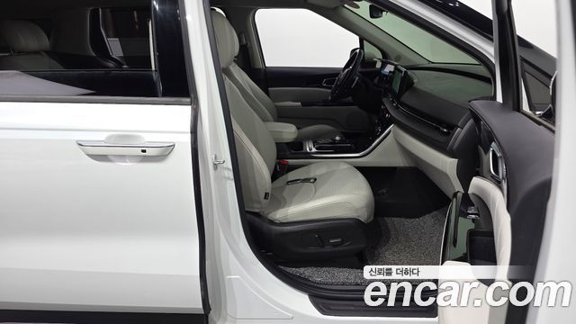 Kia Carnival (IV) Gasoline 7-Seater Signature 2022 — фото 26