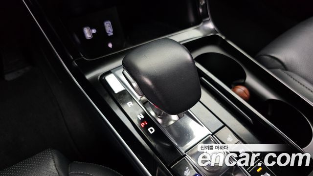 Kia K7 Premier 2.5 GDI Noblesse 2020 — фото 9