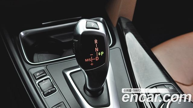 BMW 4 Series (F32) 420d Luxury GranCoupe 2015 — фото 16
