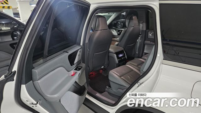 Lincoln Aviator (II) 3.0 Reserve  AWD 2021 — фото 6