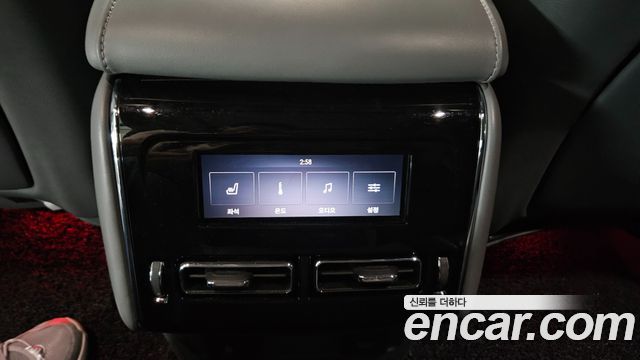 Lincoln Aviator (II) 3.0 Reserve  AWD 2021 — фото 9