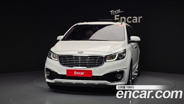 Kia Carnival 9-seater Noblesse 2018 — фото 3