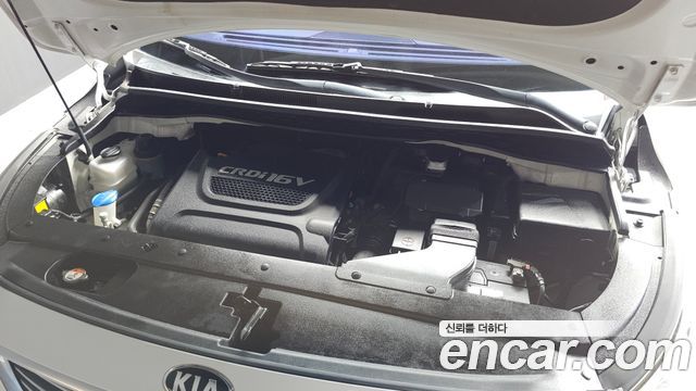 Kia Carnival 9-seater Noblesse 2018 — фото 6