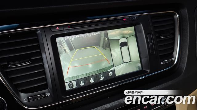 Kia Carnival 9-seater Noblesse 2018 — фото 16