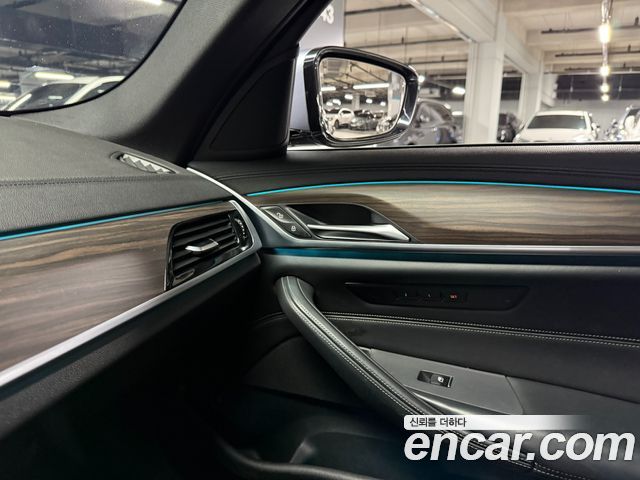 BMW 5 Series (G30) 530i M Sport Package Plus 2018 — фото 19