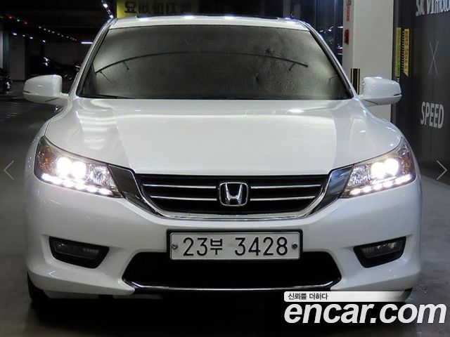 Honda Accord 2.4 9th 2015 — фото 2