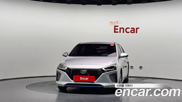 Hyundai Ioniq Hybrid I 2017 — фото 3