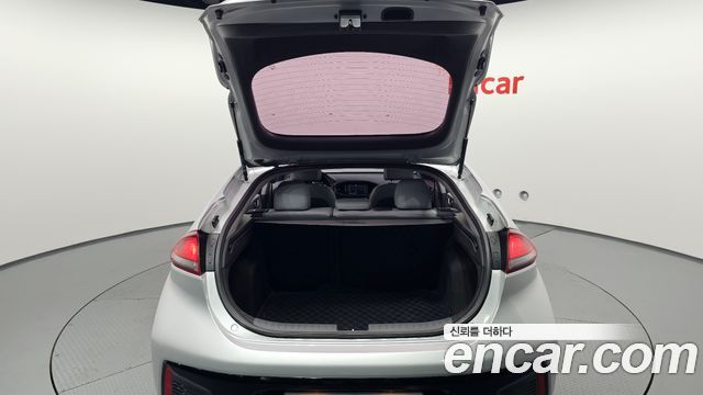 Hyundai Ioniq Hybrid I 2017 — фото 24