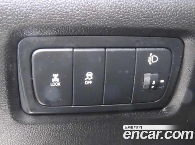 KG Mobility (SsangYong) Korando C 2.0 Adventure 60th Edition 4WD 2015 — фото 20