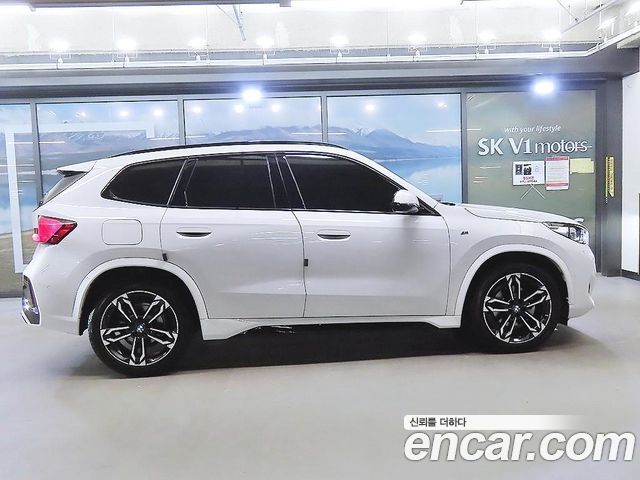 BMW X1 (U11) sDrive 18d M Sport 2024 — фото 3
