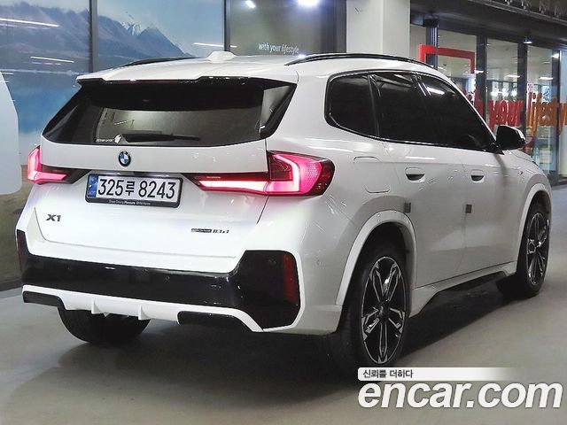 BMW X1 (U11) sDrive 18d M Sport 2024 — фото 4