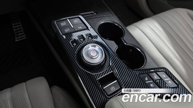 Kia K8 Hybrid Signature 2022 — фото 9