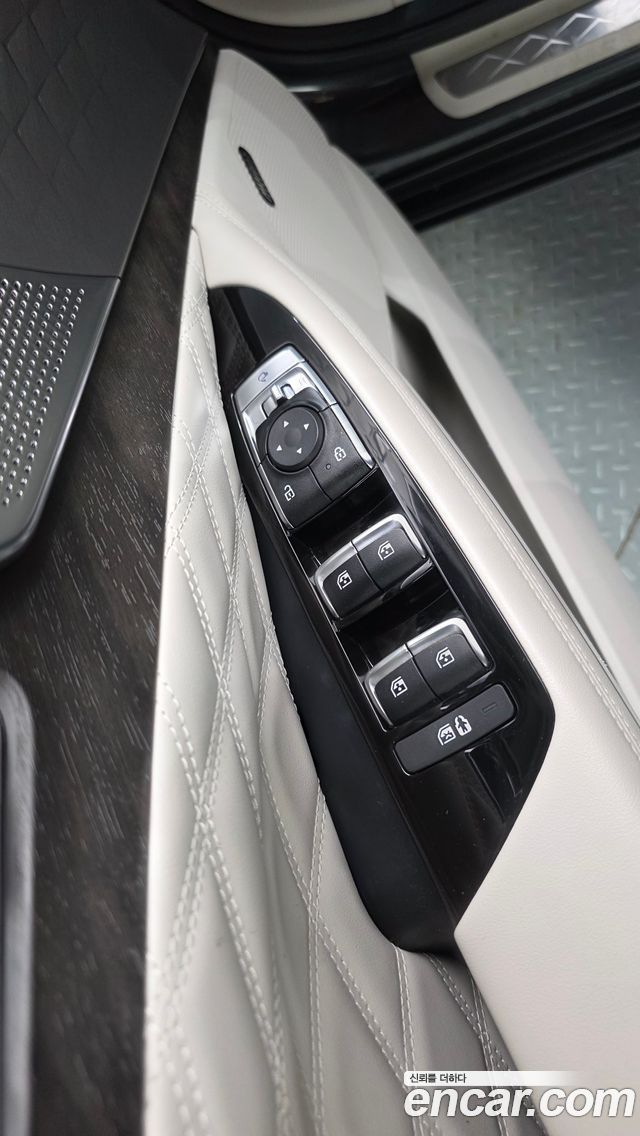 Kia K8 Hybrid Signature 2022 — фото 39