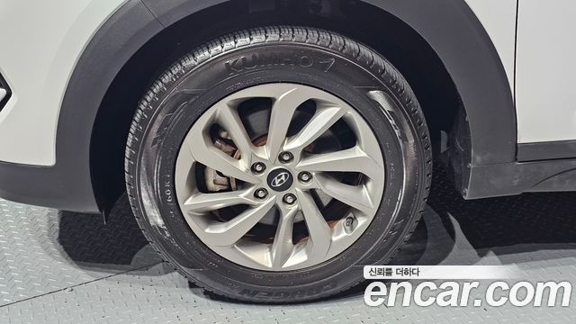 Hyundai Tucson Diesel 1.7 2WD Modern 2017 — фото 5