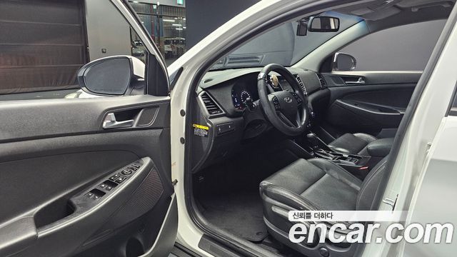 Hyundai Tucson Diesel 1.7 2WD Modern 2017 — фото 10