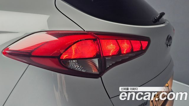 Hyundai Tucson Diesel 1.7 2WD Modern 2017 — фото 23