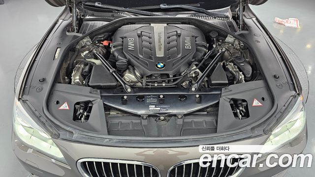 BMW 7 Series (F01) 750Li xDrive 2013 — фото 6
