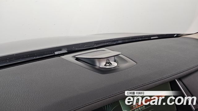 BMW 7 Series (F01) 750Li xDrive 2013 — фото 36