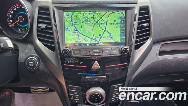 KG Mobility (SsangYong) Tivoli Armor Diesel Gear Edition 4WD 2018 — фото 9