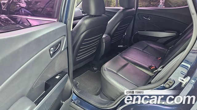 KG Mobility (SsangYong) Tivoli Armor Diesel Gear Edition 4WD 2018 — фото 16