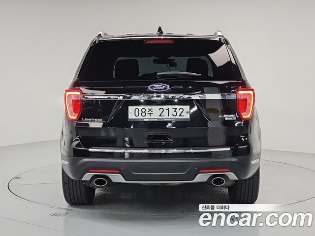 Ford Explorer 2.3 Limited 4WD 5th 2018 — фото 3