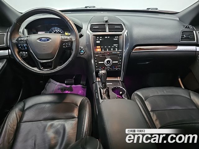 Ford Explorer 2.3 Limited 4WD 5th 2018 — фото 7