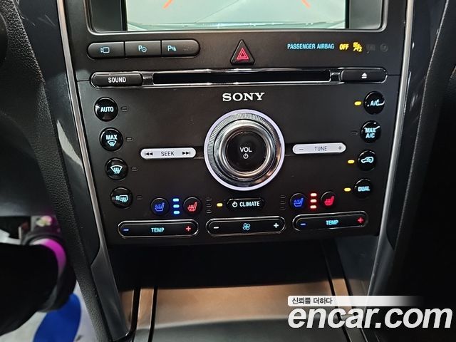 Ford Explorer 2.3 Limited 4WD 5th 2018 — фото 10