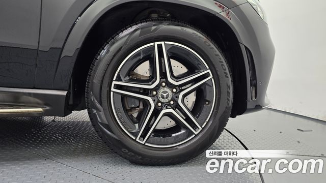Mercedes-Benz GLE-Class (W167) GLE400d 4MATIC Coupe 2021 — фото 21