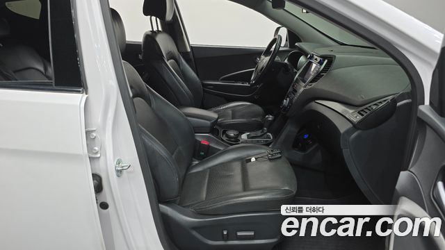 Hyundai Santa Fe The Prime Diesel 2.0 4WD Exclusive 2016 — фото 11