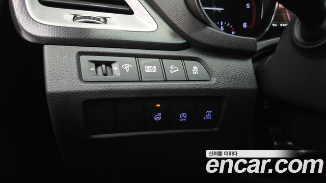 Hyundai Santa Fe The Prime Diesel 2.0 4WD Exclusive 2016 — фото 18