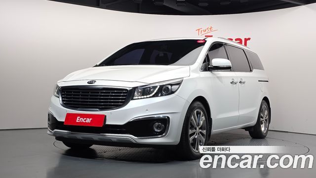 Kia Carnival 9-seater Prestige 2018 — фото 1